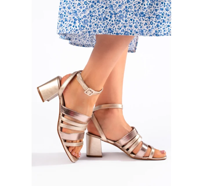 Luxusní dámské sandály na širokém podpatku Luxusní dámské sandály na širokém podpatku