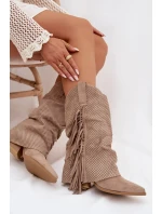 Kovbojky s třásněmi na klínu Béžové Pireya