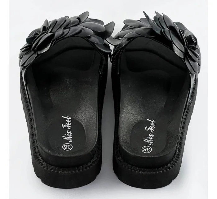 Černé dámské pantofle s květinou (CM-41)