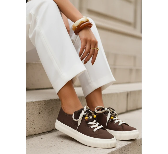 Dámské tenisky tenisky s ozdobnými korálky hnědé ZY1403 Dámské tenisky tenisky s ozdobnými korálky hnědé ZY1403