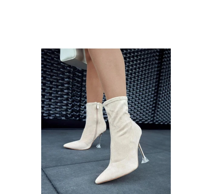 Boty na podpatku  model 205092 Solea