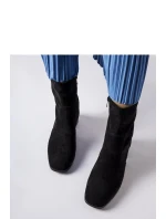 Boty na podpatku model 205871 Solea Boty na podpatku model 205871 Solea