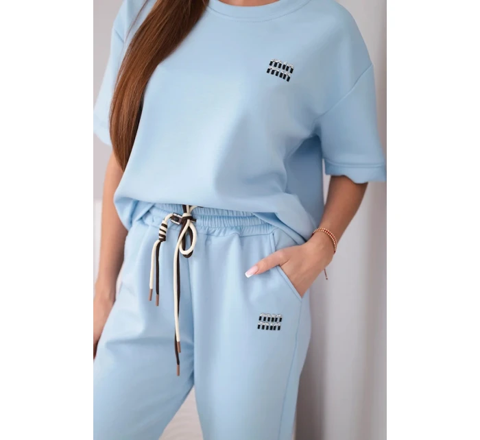 Dámský komplet viskózový máslo s krátkým rukávem a kalhotami s ohrnutým nohavicí modrý