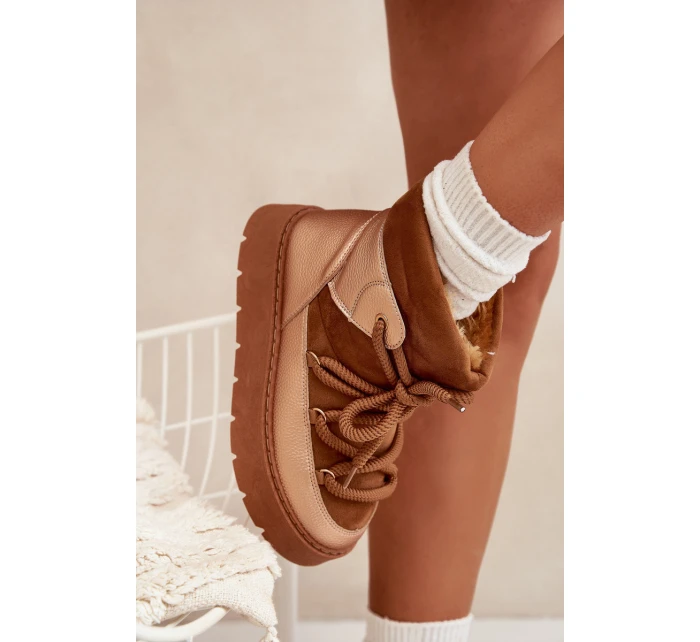 Nízké dámské sněhule s teplým kožíškem a silným šněrováním Camel Xarina Nízké dámské sněhule s teplým kožíškem a silným šněrováním Camel Xarina