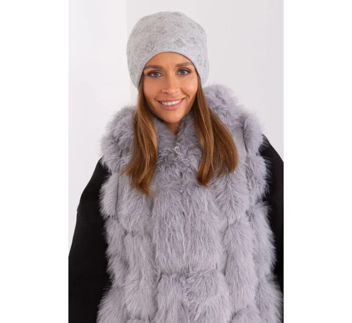 Čepice model 189913 AT Čepice model 189913 AT