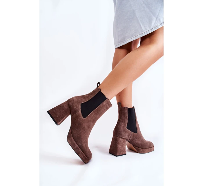 Semišové boty na masivním podpatku model 21593651 Brown - Laura Messi