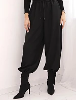 Dámské kalhoty s širokou nohavicí a zavazováním dole černé