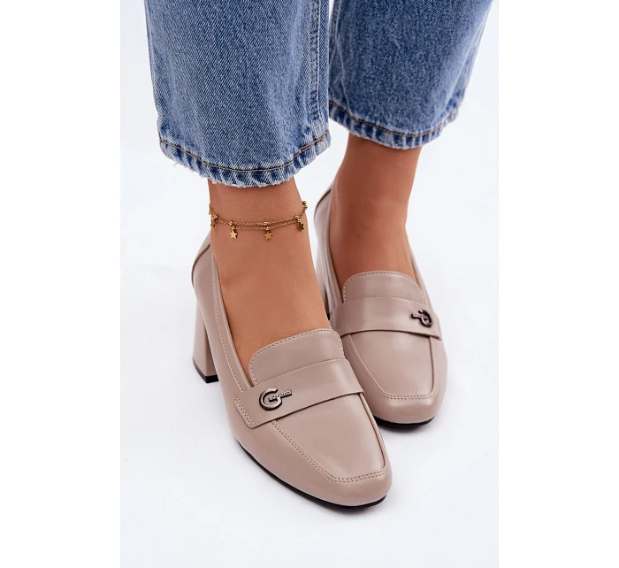 Kožené dámské polobotky na podpatku model 22100040 Béžové - VINCEZA