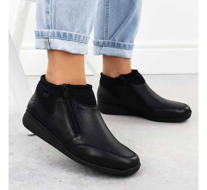 Dámské kožené nepromokavé pohodlné boty černé model 21905394 - Rieker