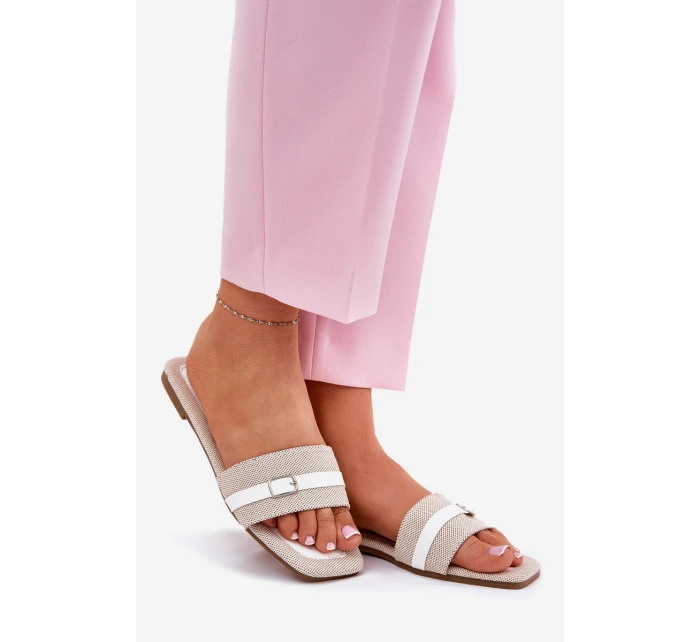 Plné Dámské Sandály S Páskem A Přezkou model 21689565 - Boto Plné Dámské Sandály S Páskem A Přezkou model 21689565 - Boto