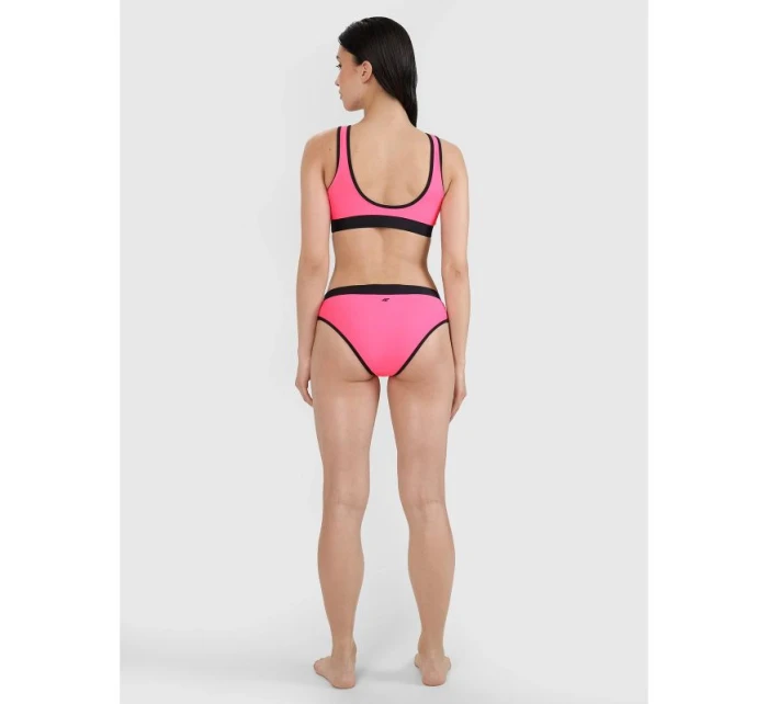 Dámský top 4F 4FWSS25UBKTF077-55N Dámský top 4F 4FWSS25UBKTF077-55N