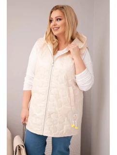 Dámská vesta Plus Size s kapucí a květinovým prošíváním světle béžová