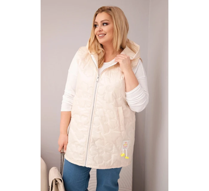 Dámská vesta Plus Size s kapucí a květinovým prošíváním světle béžová