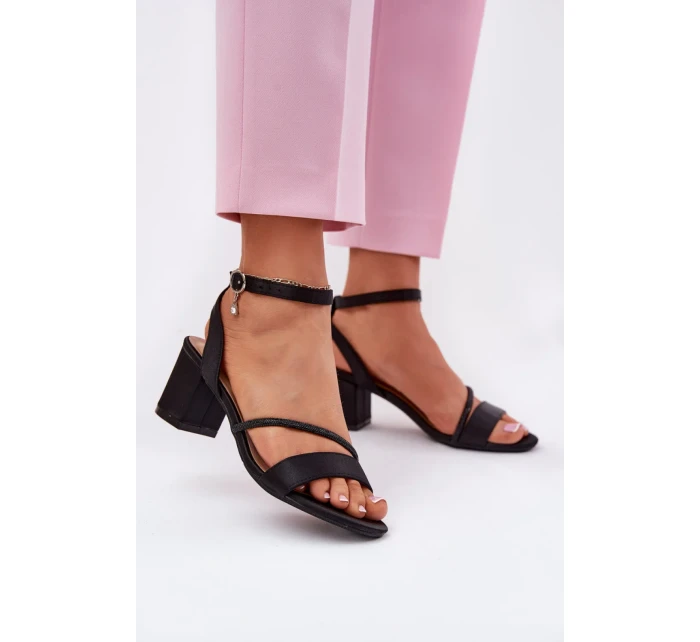 Sandály na podpatku model 213009 Step in style Sandály na podpatku model 213009 Step in style