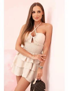 Dámské šaty s odhalenými model 21088681 volánky a volánky béžový - K-Fashion