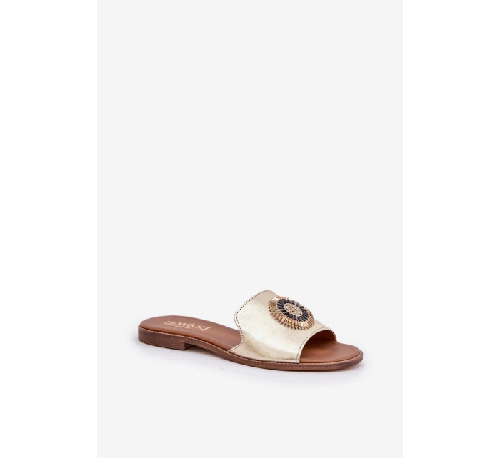 Kožené sandály s ozdobou na plochém podpatku Zazoo model 21682450 zlaté - Boto
