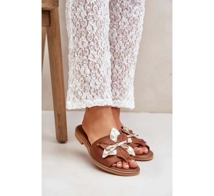 Pantofle S Dekorací Přírodní Kůže Zazoo 3574/Z Camel Pantofle S Dekorací Přírodní Kůže Zazoo 3574/Z Camel