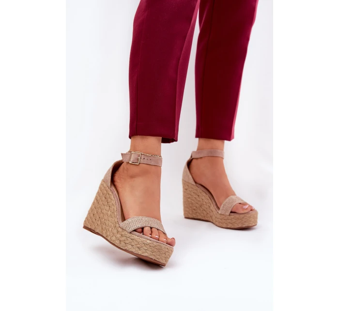 Dámské Sandály Na Klínu S Pletením Khaki model 21687944 - Boto