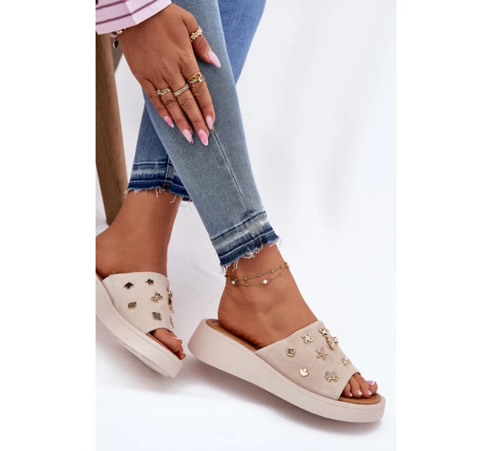 Dámské Semišové Pantofle S  Béžové model 21697728 - VINCEZA