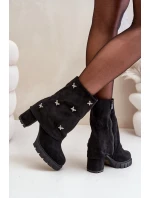 Zdobené boty s ohrnutým svrškem na podpatku černé model 21679301 - Boto Zdobené boty s ohrnutým svrškem na podpatku černé model 21679301 - Boto