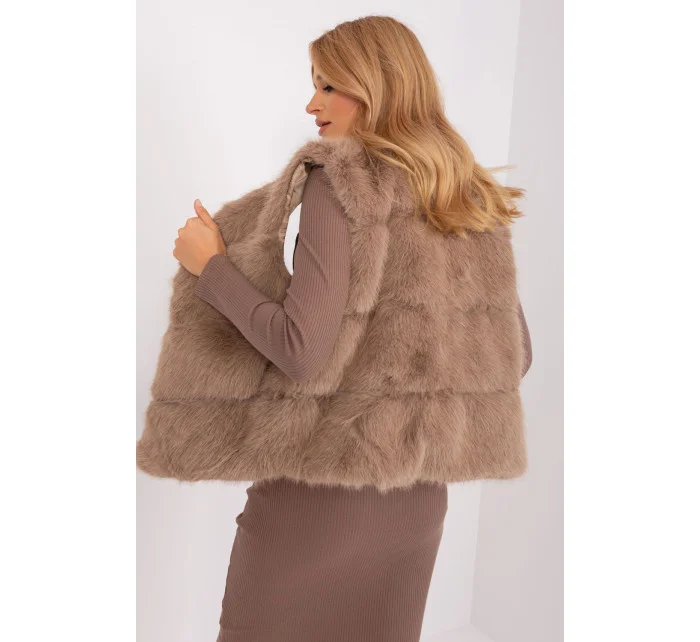 Vesta  model 186715 AT