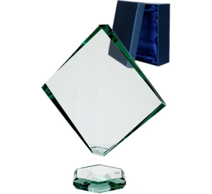 Skleněná trofej s matným podstavcem a pouzdrem