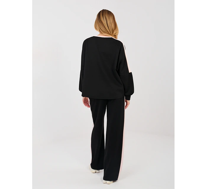 Spodnie dresowe IT DR model 22067054 czarny - FPrice Spodnie dresowe IT DR model 22067054 czarny - FPrice