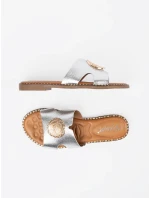 Klasické  nazouváky stříbrné dámské na plochém podpatku