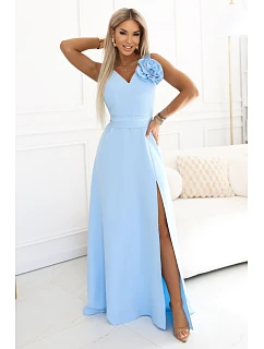 669-2 Svatební maxi šaty s květinou na rameni a rozparkem - modré