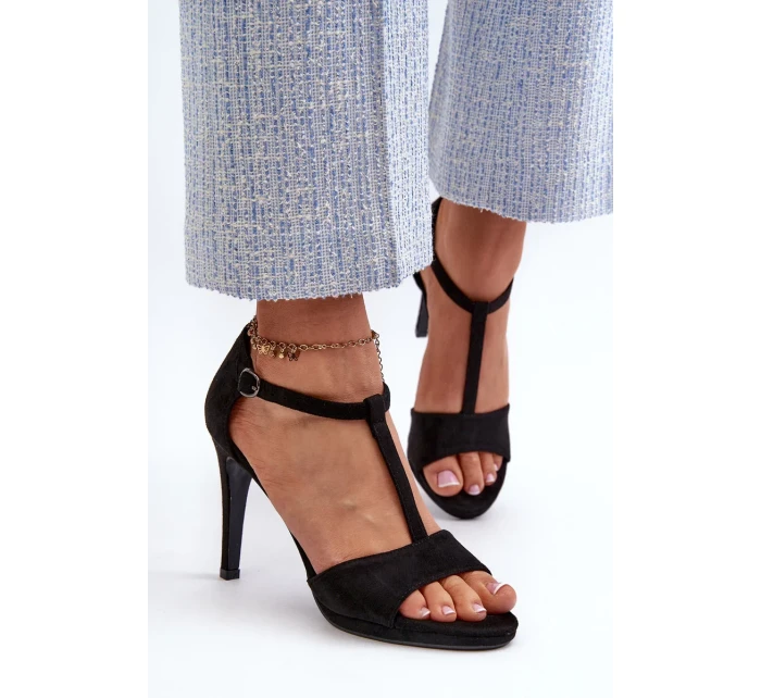 Dámské sandály na vysokém podpatku vyrobené z ekologického semiše, černá obdaria Dámské sandály na vysokém podpatku vyrobené z ekologického semiše, černá obdaria