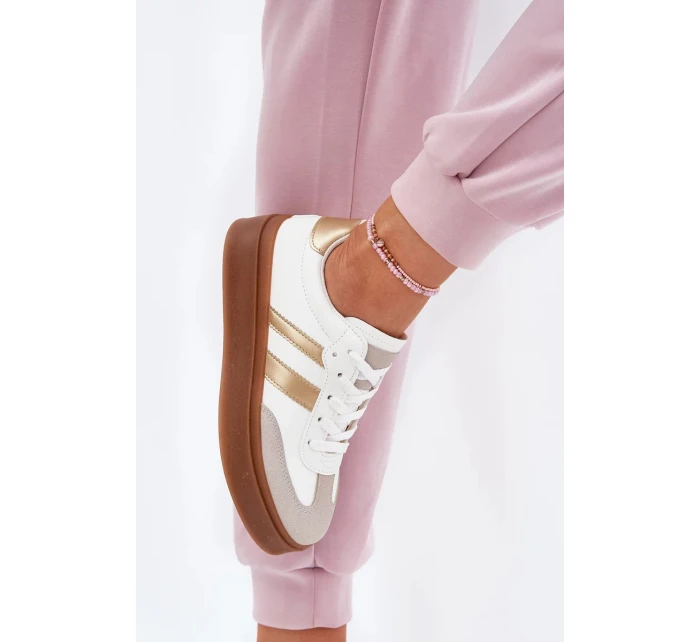 Dámské tenisky na platformě z eko kůže Elaraven – bílo-zlaté Dámské tenisky na platformě z eko kůže Elaraven – bílo-zlaté