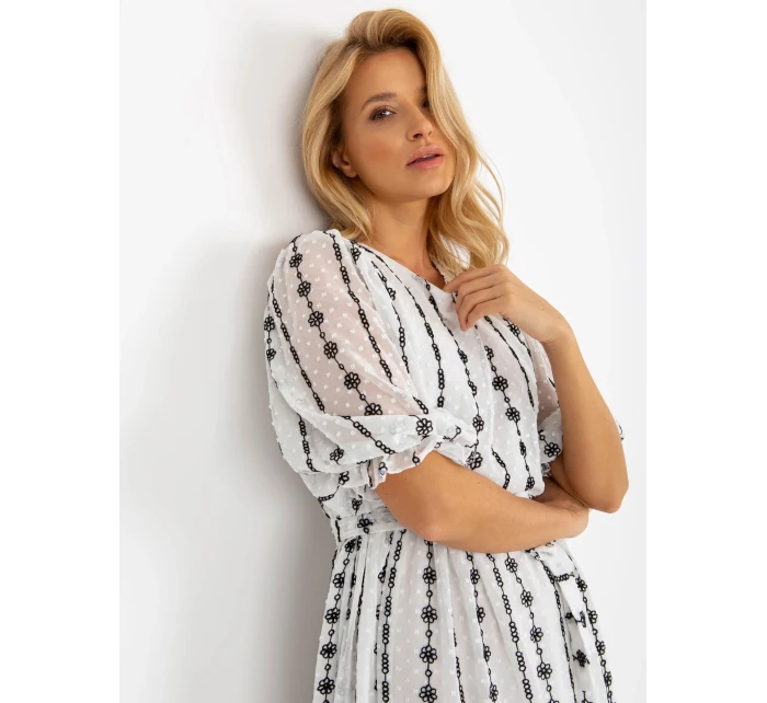 Dámské šaty LK SK  Bílá s černou Lakerta model 21219945 - FPrice