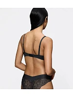 BODY MAKE-UP ILLUSION LACE - Komfortní vyztužená podprsenka s 3D kosticemi Triumph
