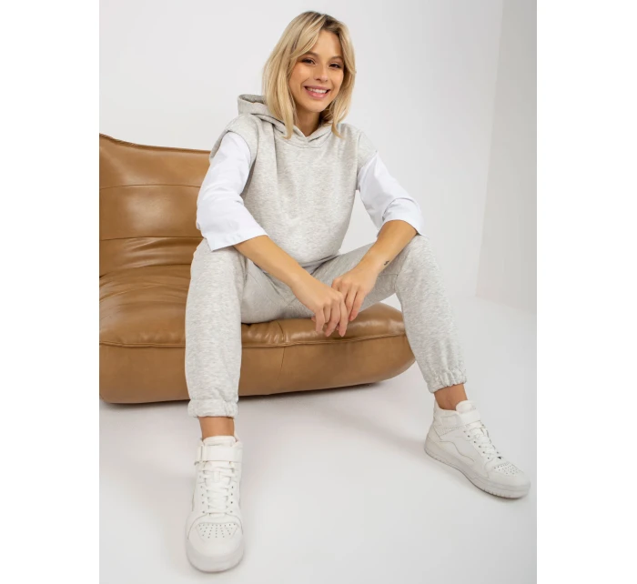 Sada EM KMPL 764.64 světle šedá