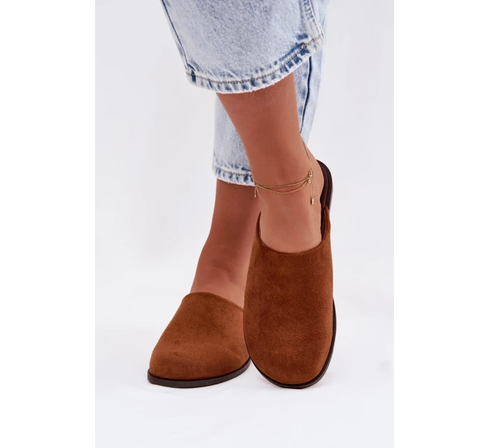 Dámské ploché sandály z eko semiše Camel model 21960869 - Boto