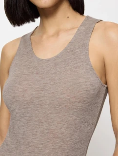 Beauty Layers model 22001263 Top 04 BROWN  BROWN - Triumph