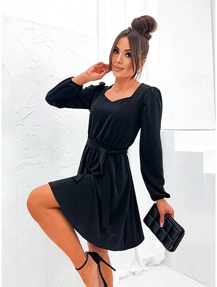 Elegantní černé šaty s spodní částí model 19764110 - Moon Elegantní černé šaty s spodní částí model 19764110 - Moon