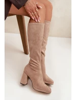 Dámské kozačky s na sloupkovém podpatku béžové model 21709502 - Boto