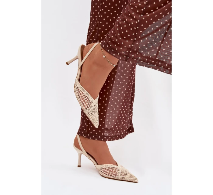 Sandály z pleteniny na jehlovém podpatku světle béžové model 21919223 - Boto