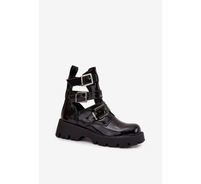 Dámské kotníkové boty s pásky a stříbrnými přezkami Helisse – černé Dámské kotníkové boty s pásky a stříbrnými přezkami Helisse – černé