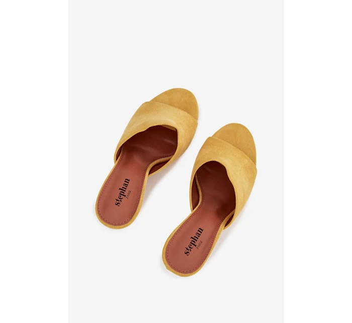 Dámské pantofle na z eko semiše žluté model 21918740 - Boto