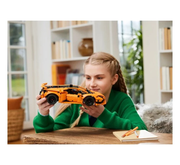 LEGO Technic 42196 Oranžové Lamborghini Huracán Tecnica