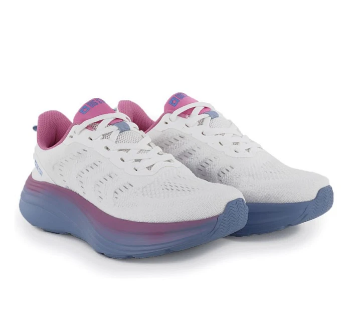 Dámská sportovní obuv na platformě bílá model 22078887 - Big Star Dámská sportovní obuv na platformě bílá model 22078887 - Big Star