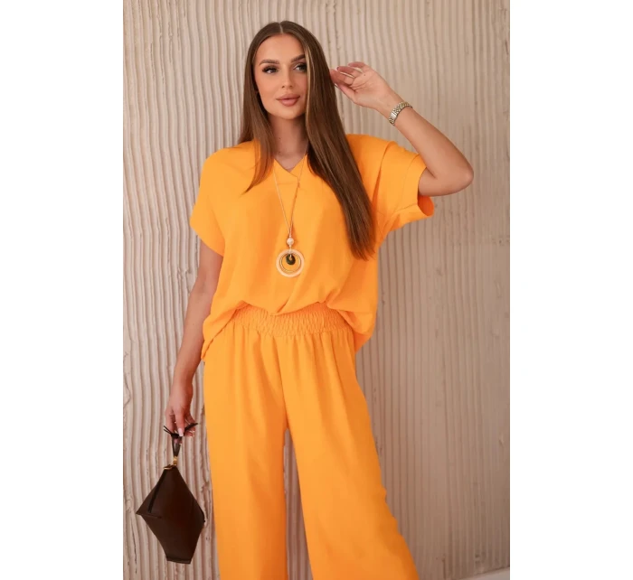 Komplet s náhrdelníkem halenka + kalhoty jasně oranžová Komplet s náhrdelníkem halenka + kalhoty jasně oranžová