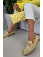 Dámské Mokasyny Loafersy s Ozdobným Prvkem Žluté Evelora
