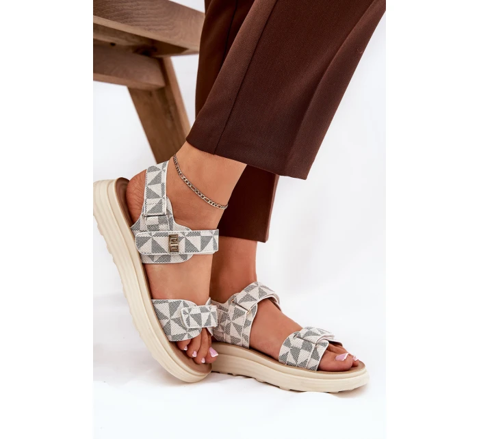 Dámské Sandały Z Materiálu Na Platformě Béžové Leriot Dámské Sandały Z Materiálu Na Platformě Béžové Leriot