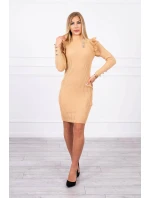 Přiléhavé svetrové šaty s knoflíky béžové barvy Přiléhavé svetrové šaty s knoflíky béžové barvy