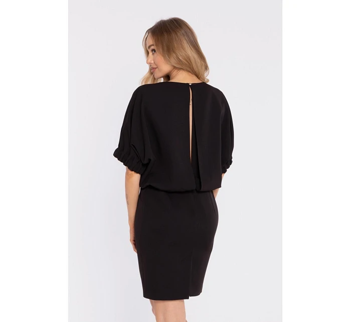 šaty s rozparkem na zádech černé model 22040493 - Moe
