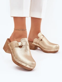 Dámské sandály na podpatku se sponou zlaté model 21700151 - Boto