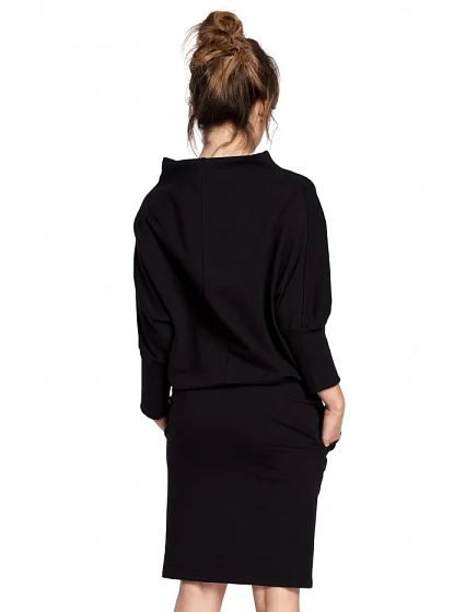Šaty s rukávy černé model 18002397 - BeWear Šaty s rukávy černé model 18002397 - BeWear